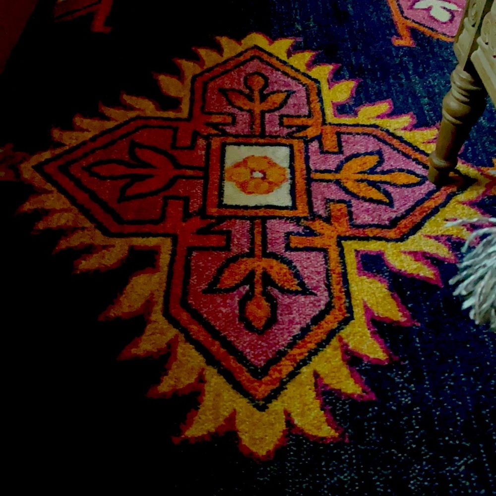 Meet your Posher, Carla